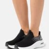 Arch Fit D'Lux - Sneakers Laag - Black/White