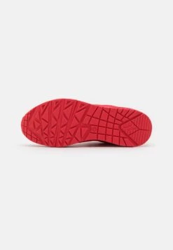 Uno - Sneakers Laag - Red -Aanbiedingen Skechers Winkel 0d54dba8b22740c191c00e2dbc5a8a0b