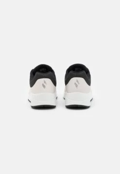Uno - Sneakers Laag - Black/White -Aanbiedingen Skechers Winkel 100b5b55834c47e487423f78b5820f46