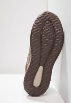 Skechers Delson - Instappers - Taupe -Aanbiedingen Skechers Winkel 1d7760cd872f4c748bd76171d828d735