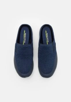 Summits - Clogs - Navy 9 Summits - Clogs - Navy -Aanbiedingen Skechers Winkel 2e27dc3472a04ed49e2a860a0c2c7337