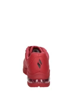 Sneakers Laag - Rood 9 Sneakers Laag - Rood -Aanbiedingen Skechers Winkel 374fadc80dc84b1e89962f352c97a758