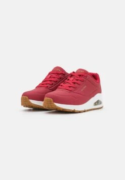 Uno - Sneakers Laag - Dark Red -Aanbiedingen Skechers Winkel 4278a0b6756e4c7eb673591df39148ae
