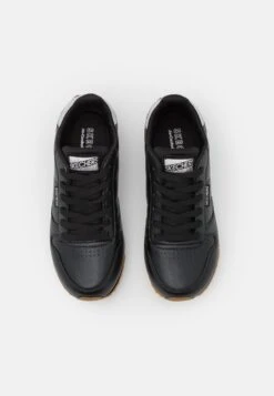 Og 85 - Sneakers Laag - Black/Silver Glitter 11 Og 85 - Sneakers Laag - Black/Silver Glitter -Aanbiedingen Skechers Winkel 45ea0ac75f6a4725997e7e2aaa934313