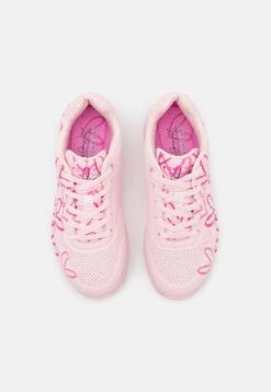 Uno - Sneakers Laag - Pink Multi Color 11 Uno - Sneakers Laag - Pink Multi Color -Aanbiedingen Skechers Winkel 4b793724383c44aca5871c510bc30dc1