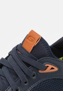 Skechers Lattimore - Sneakers Laag - Navy 11 Skechers Lattimore - Sneakers Laag - Navy -Aanbiedingen Skechers Winkel 4dc0ccfa9ce147fb9e29dede33426e54