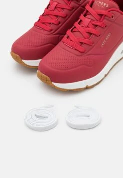 Uno - Sneakers Laag - Dark Red -Aanbiedingen Skechers Winkel 5d62cfb304644084a41f5ce416603436