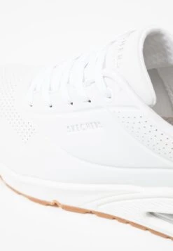 Uno - Sneakers Laag - White -Aanbiedingen Skechers Winkel 62e030e174a1479195335e266bbc607d