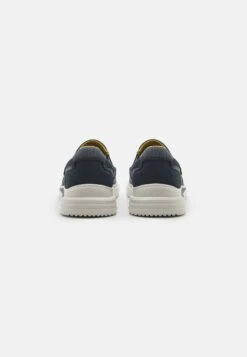 Skechers Proven Classic Fit - Sneakers Laag - Navy 8 Skechers Proven Classic Fit - Sneakers Laag - Navy -Aanbiedingen Skechers Winkel 66c1ed5fb44d49b0b1c50805f7d6fe71