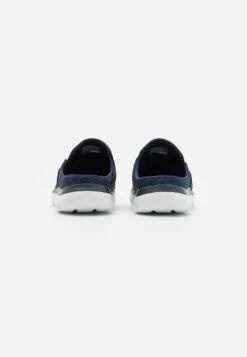 Summits - Clogs - Navy 8 Summits - Clogs - Navy -Aanbiedingen Skechers Winkel 733900bfac4b4420aa0f2236a1b3857f