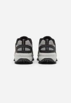 Skechers Bionic Trail - Sneakers Laag - Charcoal/Black -Aanbiedingen Skechers Winkel 83f703797bcd462ebe5de03430c779e6