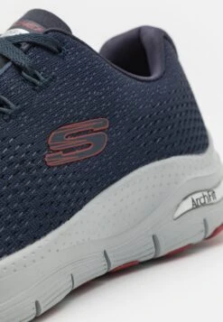 Arch Fit - Sneakers Laag - Navy/Red -Aanbiedingen Skechers Winkel 89cad5434f4b40e5a222e6ed0e5ee735