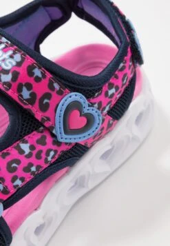 Skechers Heart Lights - Sandalen - Pink 11 Skechers Heart Lights - Sandalen - Pink -Aanbiedingen Skechers Winkel 92d715498d3a475fbf16e57b8643f0aa