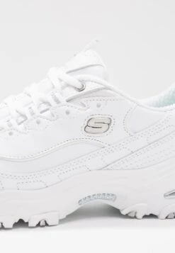 Wide Fit D'Lites - Sneakers Laag - White -Aanbiedingen Skechers Winkel 9a4a571937e44f47b295663b7cf4a36f