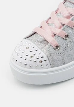 Skechers Twinkle Sparks - Sneakers Laag - Grey/Silver 11 Skechers Twinkle Sparks - Sneakers Laag - Grey/Silver -Aanbiedingen Skechers Winkel a98b317b4d6644b9b359f7da059f0b24