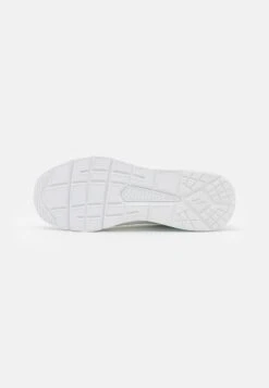 Uno- Sneakers Laag - White 10 Uno- Sneakers Laag - White -Aanbiedingen Skechers Winkel af2803dc6e474763acb3939b23a7704a
