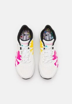 Uno - Sneakers Laag - Blanco -Aanbiedingen Skechers Winkel b5413db7c8e34f4b9a45137a69f40f8a