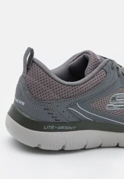 Summits - Sneakers Laag - Charcoal 11 Summits - Sneakers Laag - Charcoal -Aanbiedingen Skechers Winkel cb090a47eab142d28af5777bb16f339c