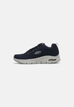 Arch Fit Titan - Sneakers Laag - Navy